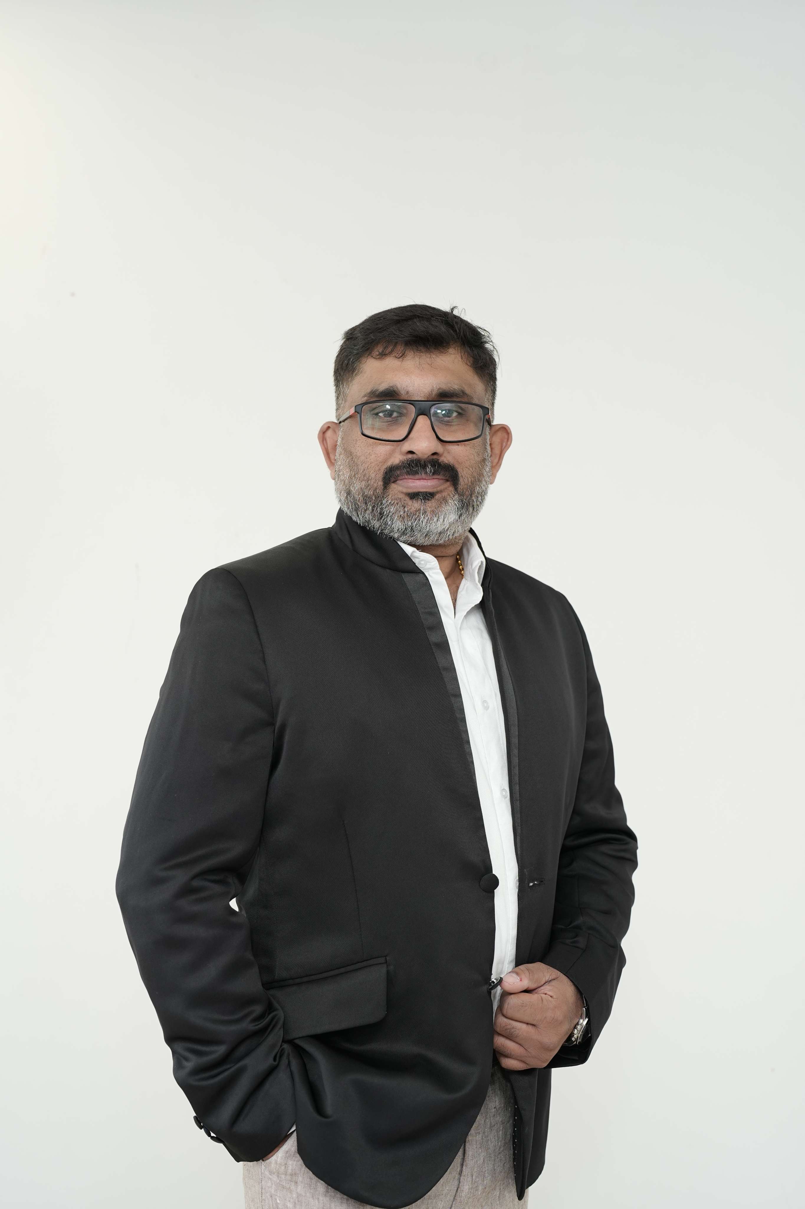 Dr. Krishnakumar Mechoor